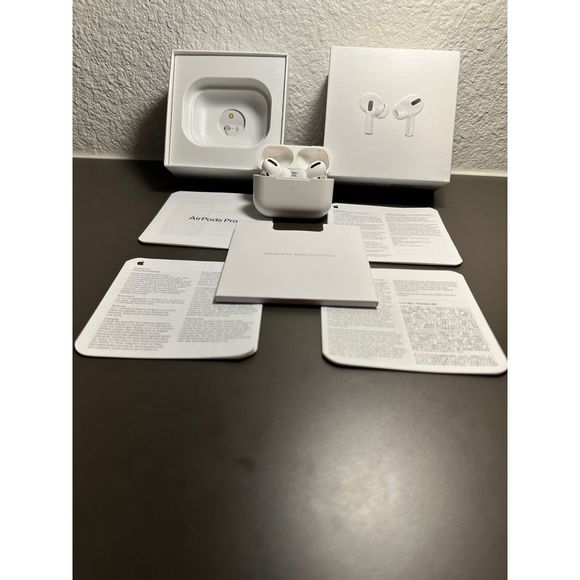 AirPods Pro - Picture 7 of 10